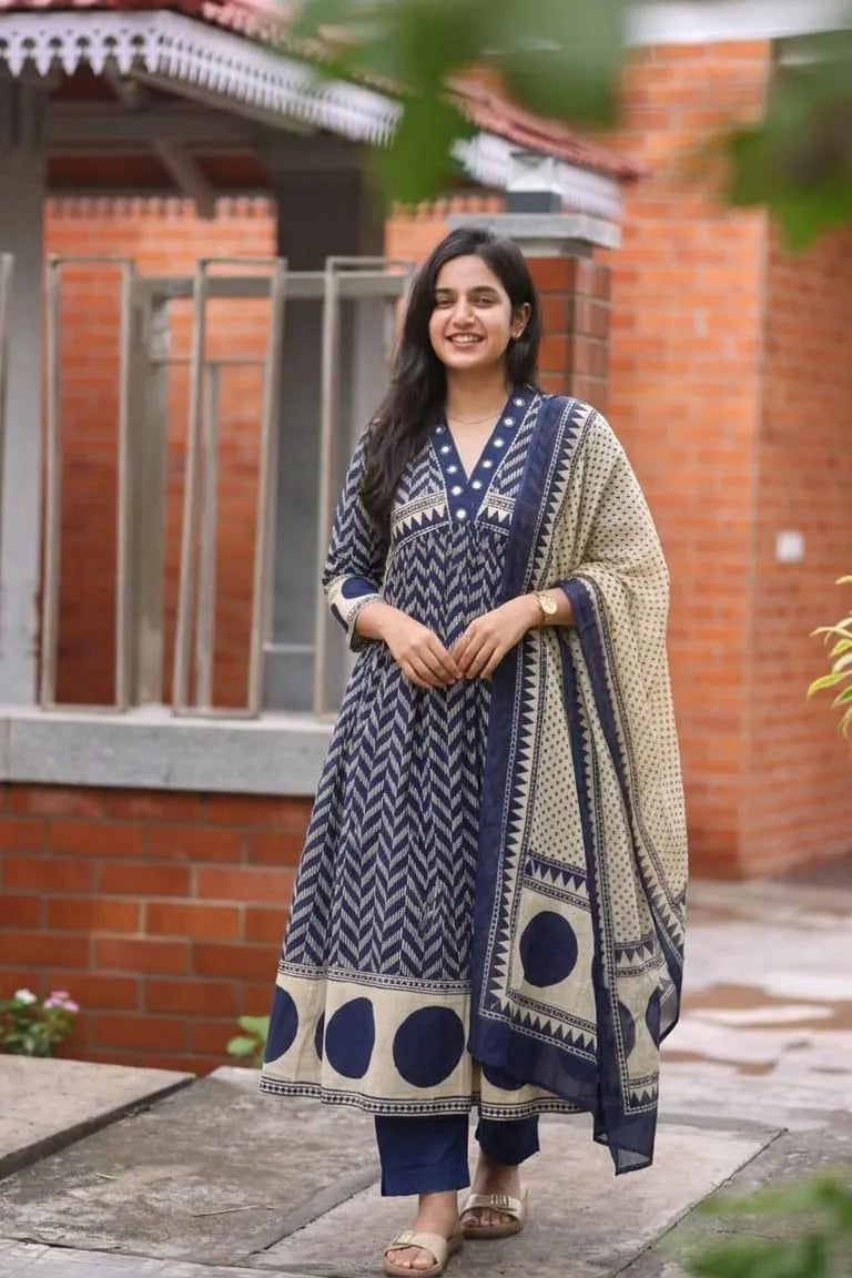 Cotton Chevron Mirror Work Kurta Set
