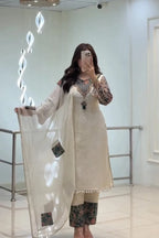 Off-White Banarasi Handwork Kurta Set