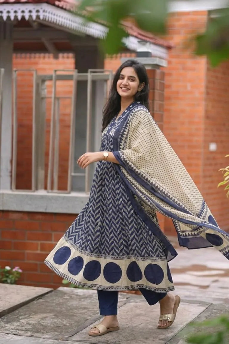 Cotton Chevron Mirror Work Kurta Set