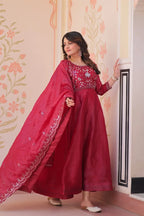 Women's Crush Anarkali Gown & Dupatta