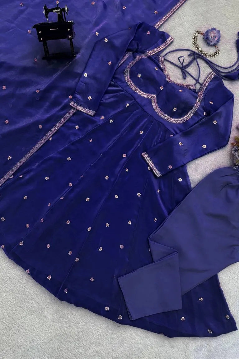 Elegant Anarkali with Silk Dupatta