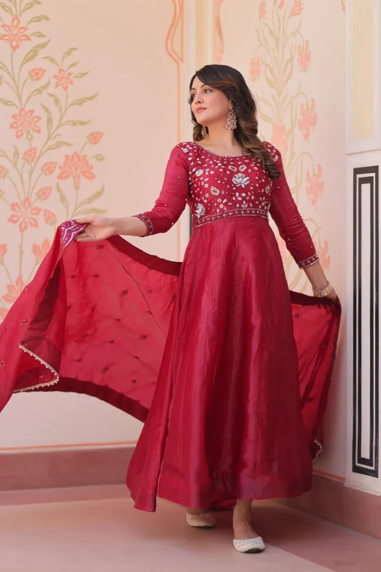 Women's Crush Anarkali Gown & Dupatta