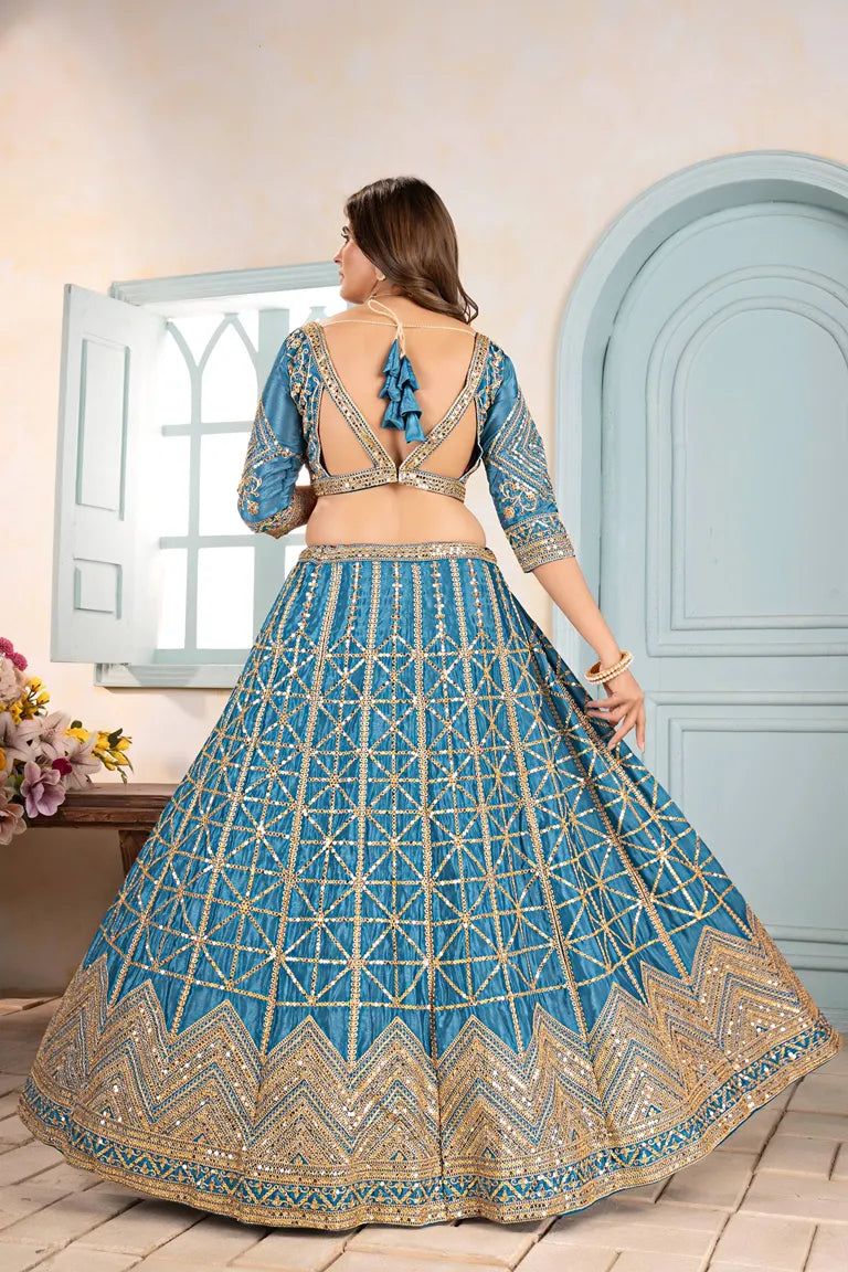 Embroidered Elegance Echo
