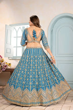Embroidered Elegance Echo