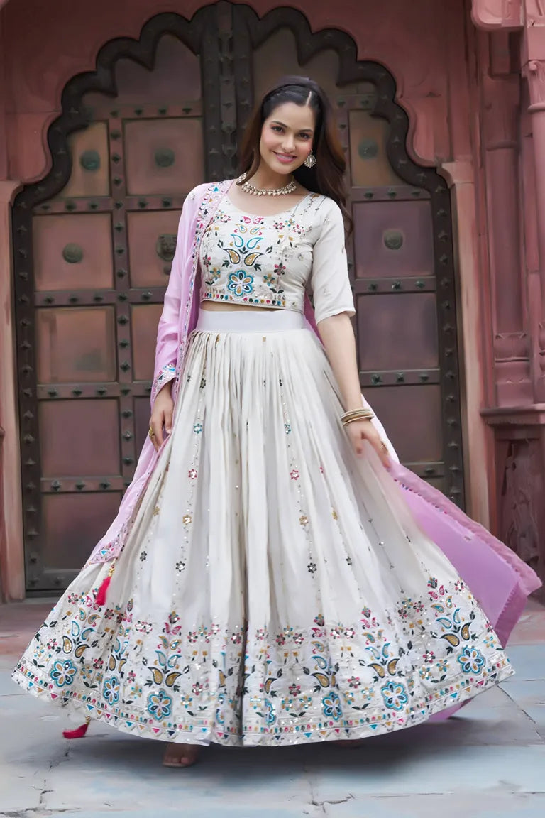 Contrast Dupatta White Lehenga Choli