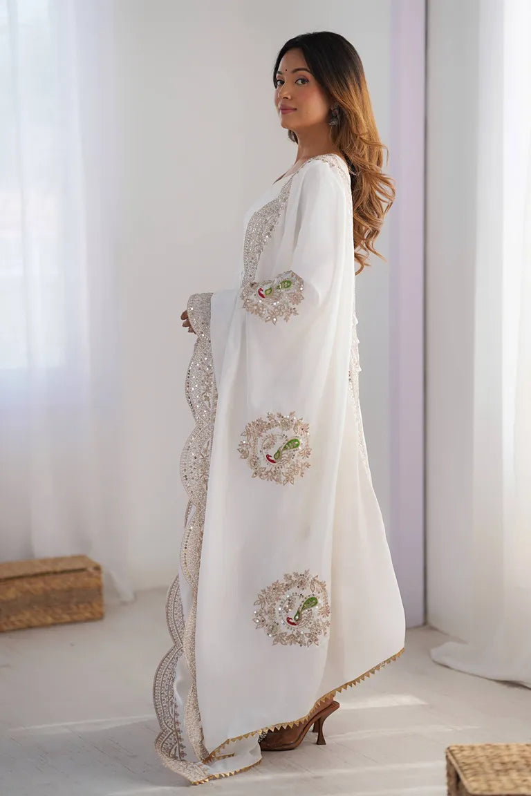 Ivory Glow Whisper