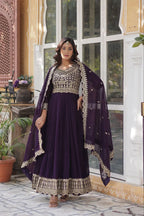 Amira  Ethnic gown