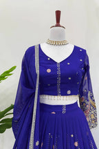 Blush Courtyard Grace