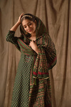 Green Grace Gleam