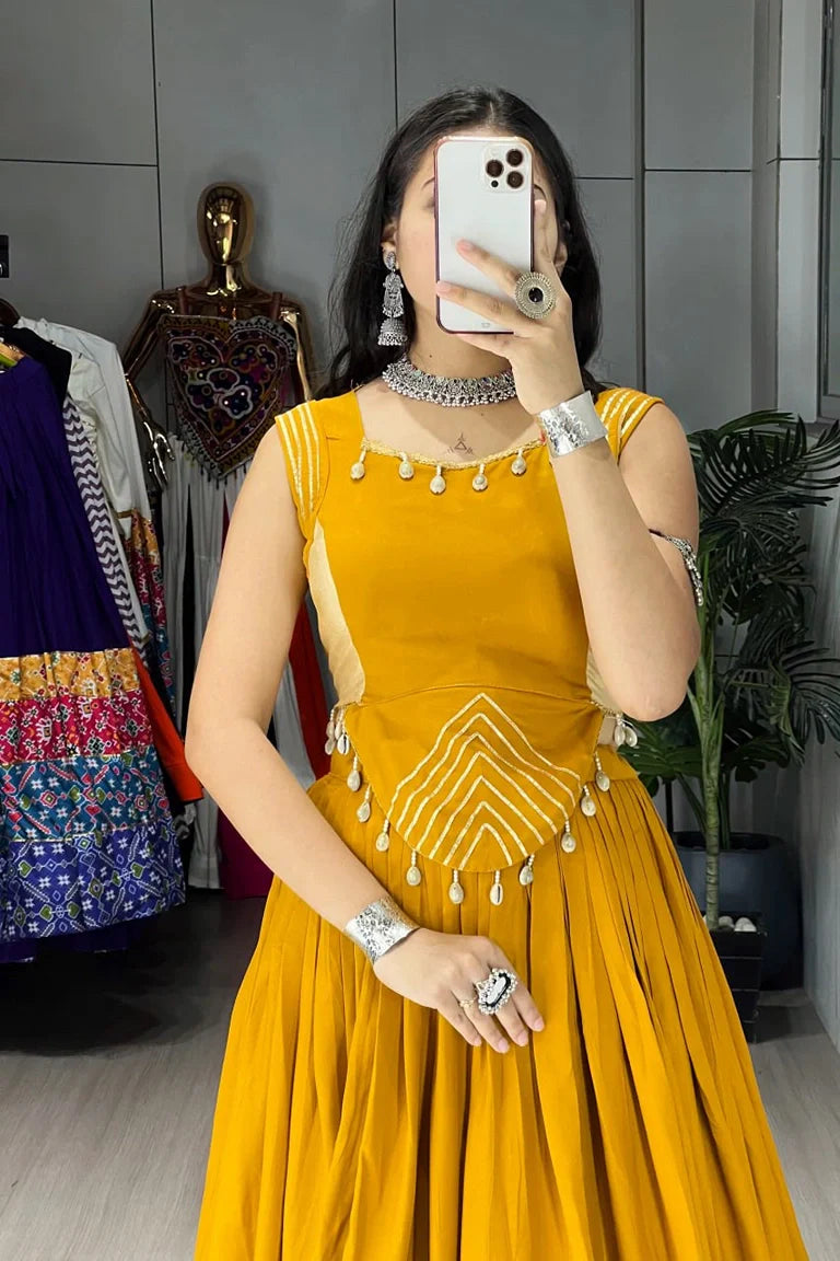 Ethnic Women Lehenga With Fancy Top