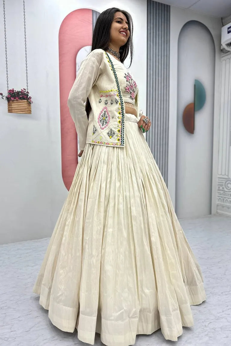 Beadscroll Courtyard Grace