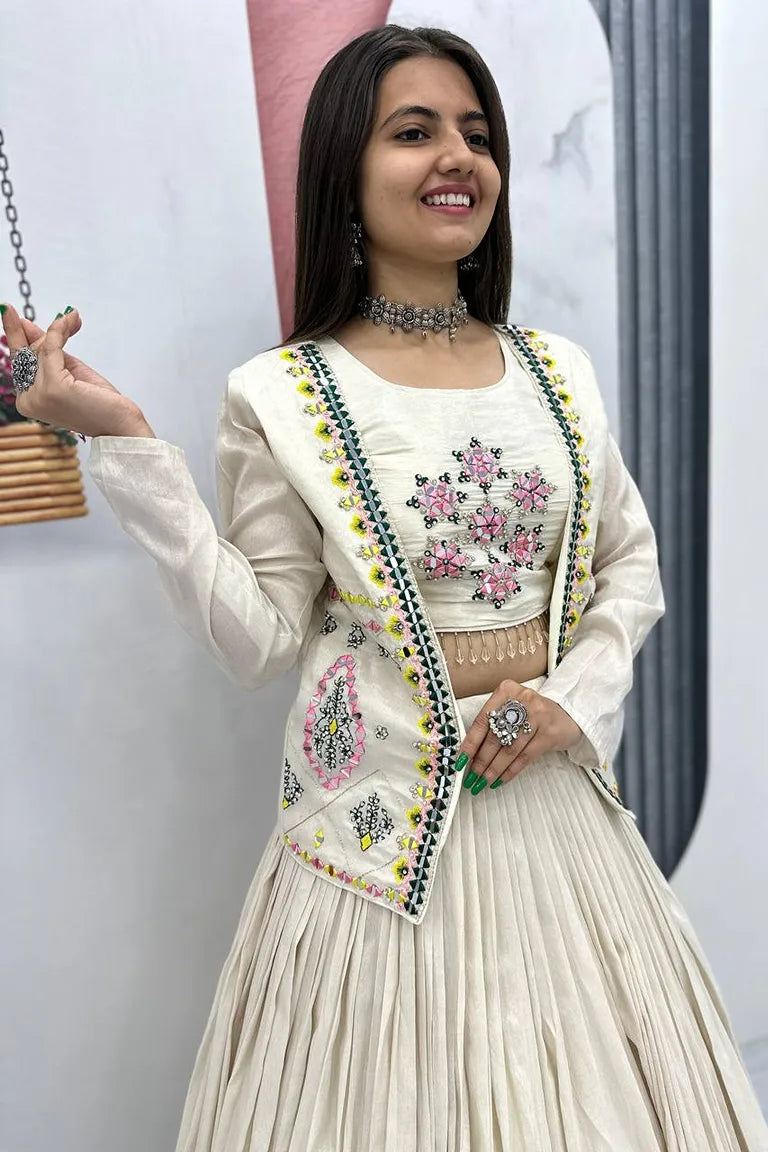 Beadscroll Courtyard Grace