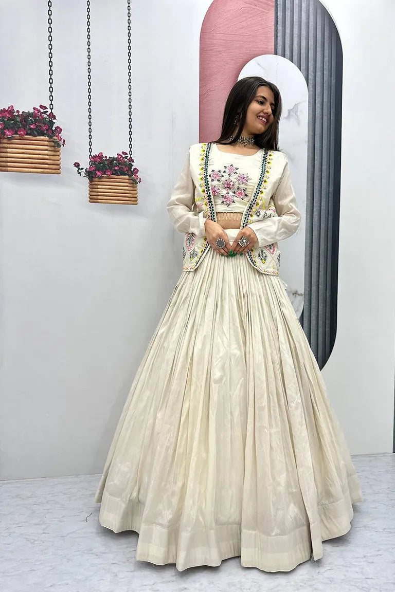 Beadscroll Courtyard Grace