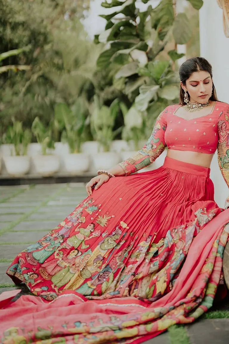 Folk scroll Mirror Raga