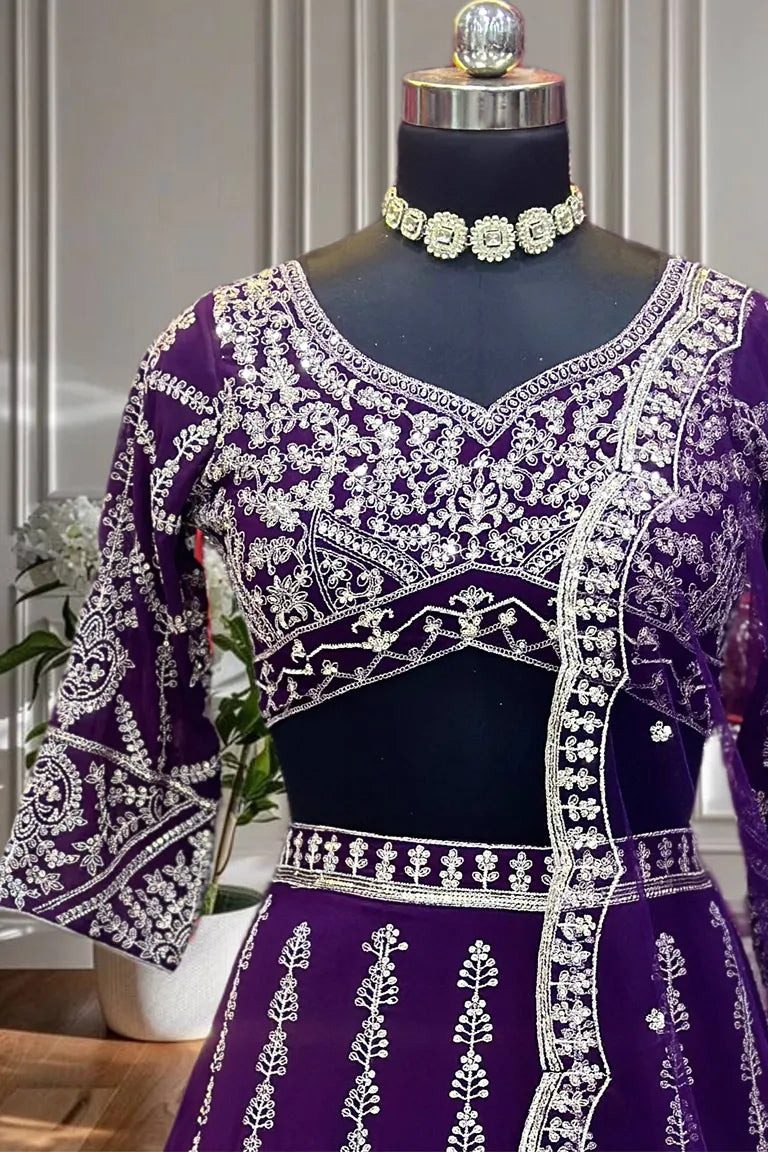 Velvet Royal Bloom
